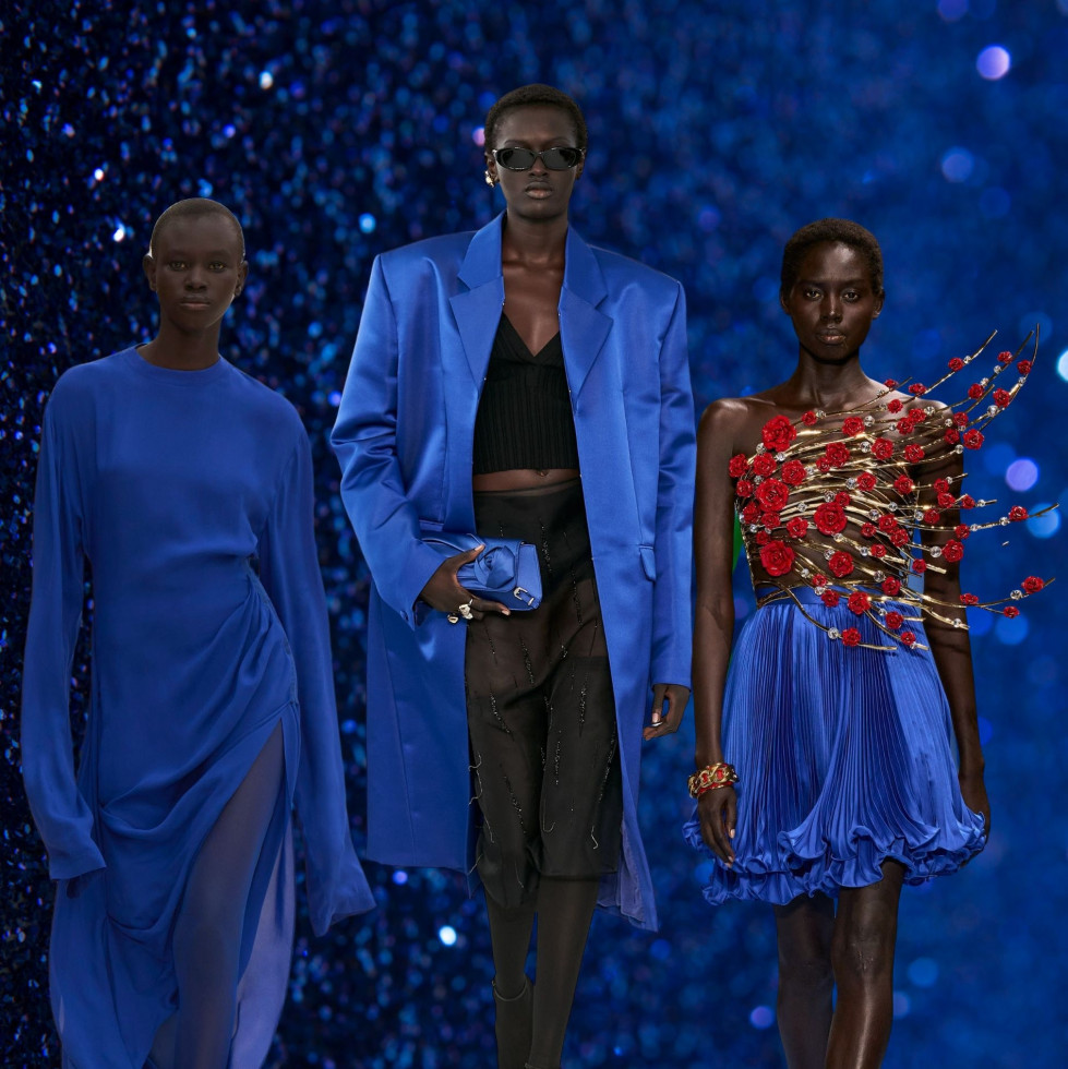 Color azul cobalto tendencia 2024